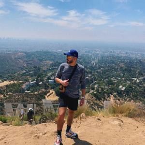 Meet your Posher, Adrian